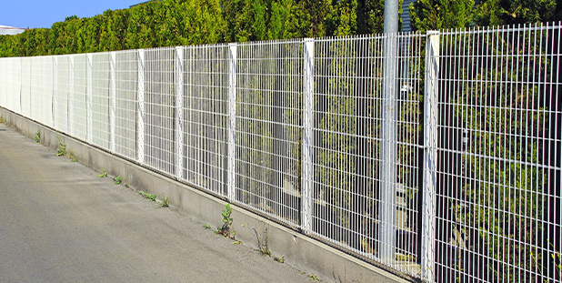 Doppelstabmattenzaun Komplettansicht in verzinkt